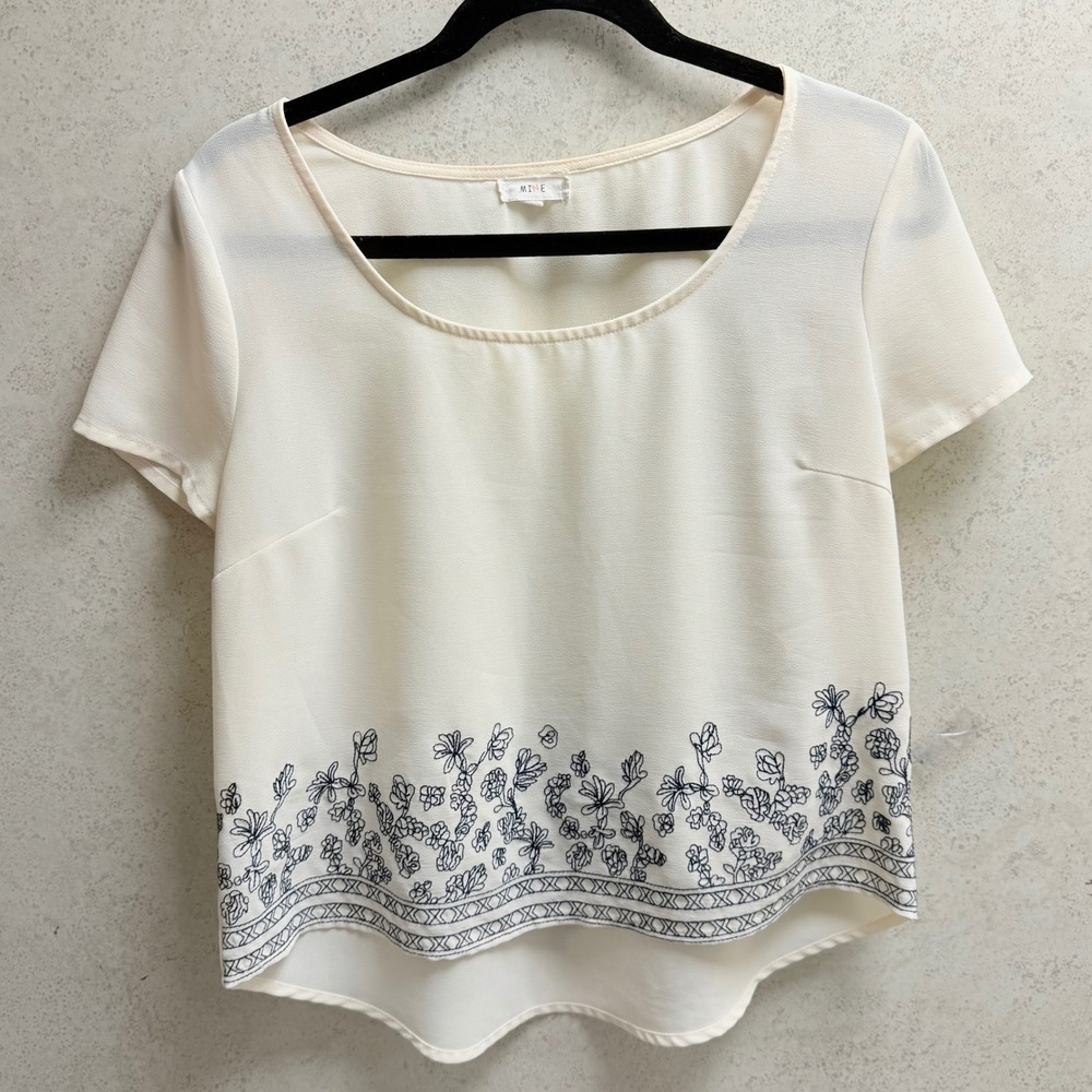 MINE M Womens Feminine Cream Floral Border Short Sleeve Scoop Neck Casual Top